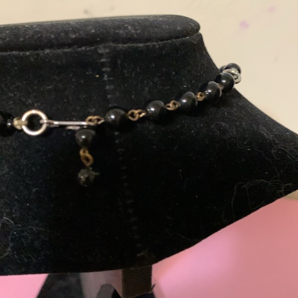 Beautiful black beads, necklace, 16” - Picture 5 of 5